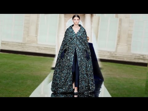 Givenchy | Haute Couture | Fall/Winter 2018/19
