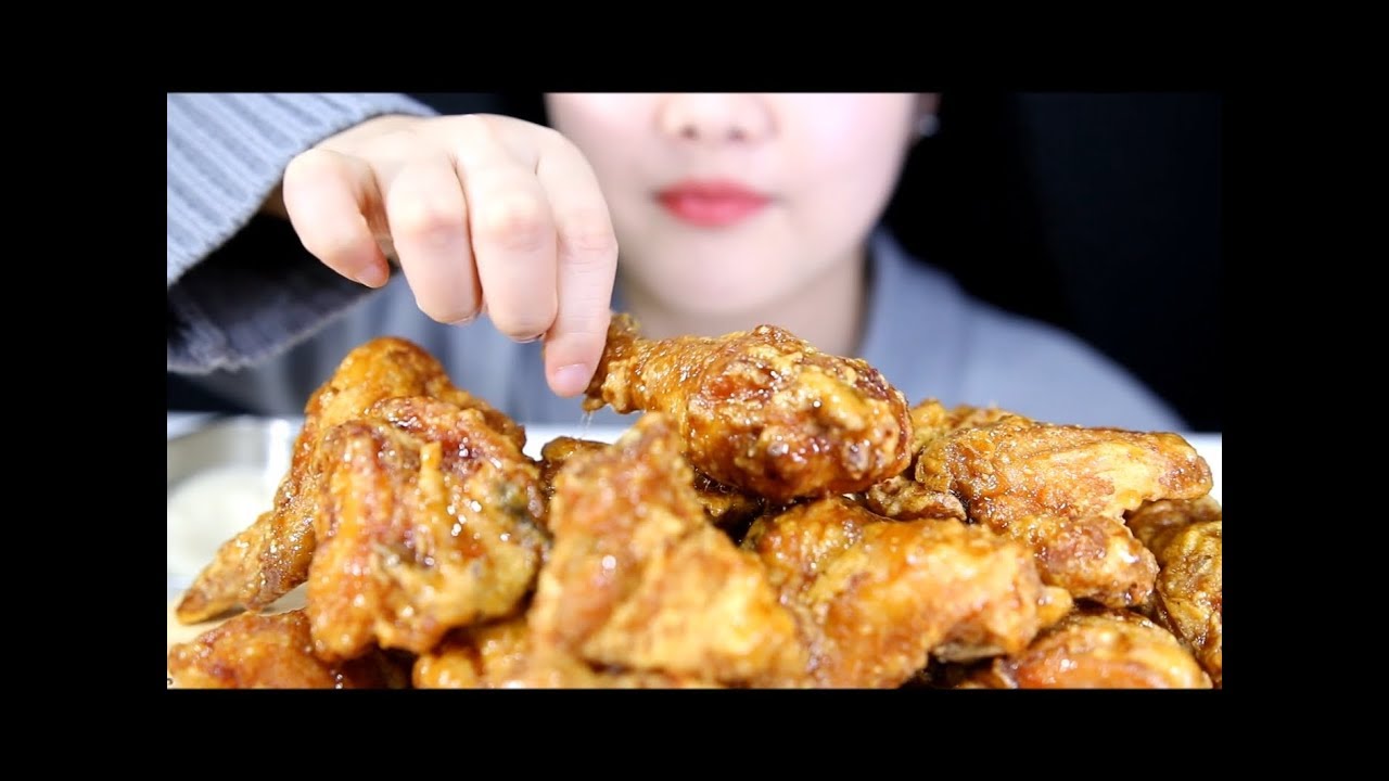 치킨마루 신메뉴 '빠사칸'치킨 ASMR 먹방 홍보영상 썸네일
