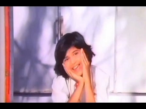 Poster bachche to bhagwan ki moorat hote hain