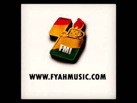 El Roockie Ft. Anthony B - Nos Ama Tanto [FMI]