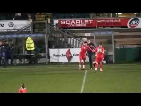 BRAVO C'est Syam Ben Youssef a L'Angleterre  2012