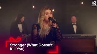 Kelly Clarkson performs Stronger (What Doesn’t Kill You) for Radio.com Holiday Music Festival