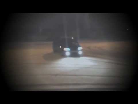 LowBottom & LeroyGarage (Film 2015)