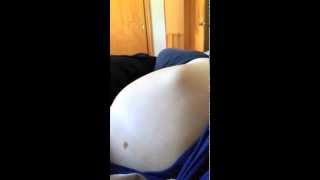 9 Months Pregnant baby kicking like CRAZY in belly - 38 weeks