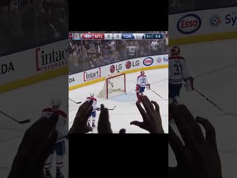 Patrick Marleau scores a bit of an easy one on Carey Price😮 ( 2018)