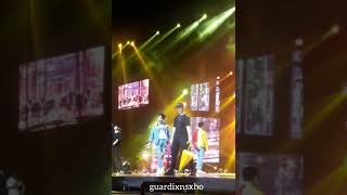 HyeongseopxEuiwoong - Spring Rain 10282018 Show Champion in Manila