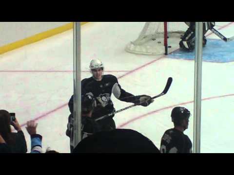 Sidney Crosby Pittsburgh Penguins training camp 2011
