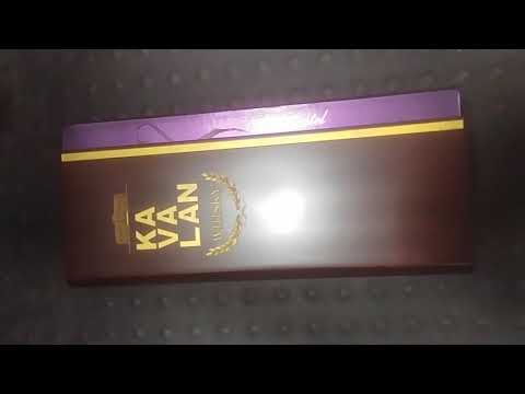 Kavalan Solist Moscatel Sherry Single Cask Strength Single Malt Whisky unboxing review
