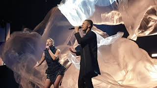 Hanna Ferm and LIAMOO - Hold You