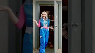 Zed and Addison’s first look in #ZOMBIES4: Dawn of the Vampires!