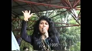 Download lagu Pacar Dunia Akherat / Rita Sugiarto Live! mp3 Download lagu Pacar Dunia Akherat / Rita Sugiarto Live! mp3