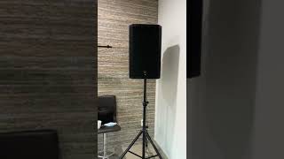Video thumbnail for Electro voice ZLX-15bt test by Raul Ordaz