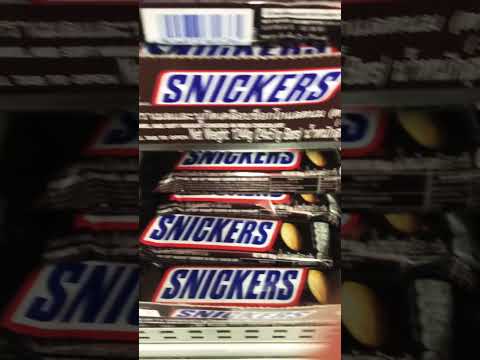 Satisfying snickers &M&M’S so good #satisfying #viral #asmr #chocolate #fun #sweets