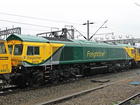 Freightliner 86632 & 86612 with Reliveried Powerhaul 66416 departing Crewe 1/8/2014