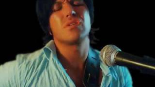 ETA Bjørn Lid-I'm So Lonesome I Could Cry (Tribute Artist)