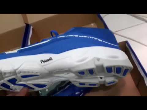 Mizuno wave lightning z6 premium