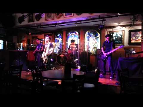 Mutators - The World Is Yours (Original) Live At Hard Rock Cafe Singapore