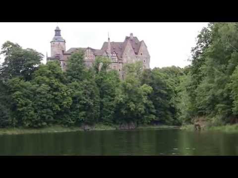 Widok Jeziora Leśniańskiego na Zamek Czocha