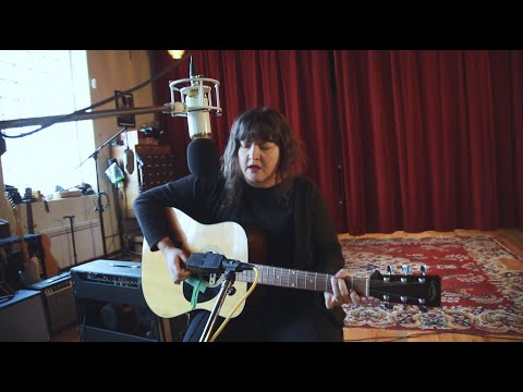 Abigail Lapell - Blinding Lights (The Weeknd Cover)