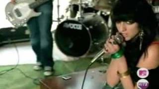 Ashlee Simpson-Shadow (Official Music Video)