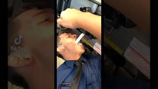 マクドナルドでソフトクリーム食べて　炎上動画