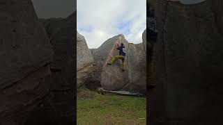 Video thumbnail of Al filo, 6b. Ahedo