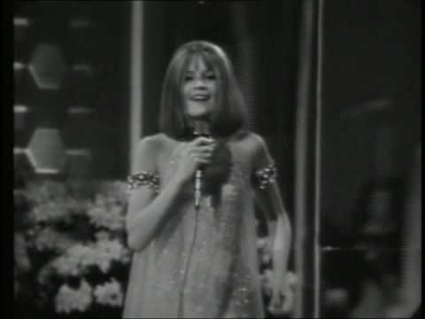 Sandie Shaw sings "Puppet on a String"