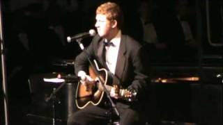 Can't Help Falling In Love (Elvis Presley) - Next American Idol/La France A Un Incroyable Talent.MPG