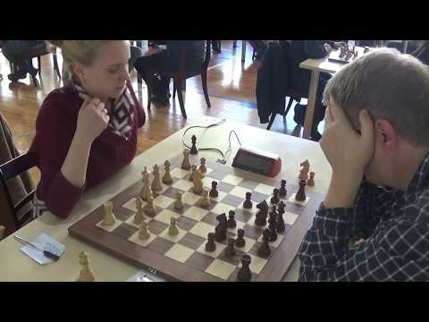 WFM Viktoria Chernyak - GM Alexei Shirov, Slav defense, Rapid chess