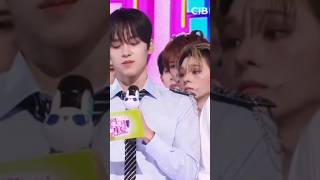 Download lagu Day6 grab 2nd Win on Inkigayo with ''Happy'' #day6 #kpop #happy #shorts #hwasa #aespa #riize #karina mp3