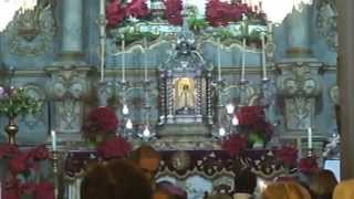 preview picture of video 'Virgem do Parto no Final da Missa'