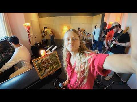 strongboi - one thing (live)