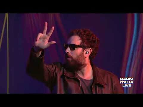 Tommaso Paradiso - Completamente (Radio Italia Live 2023)