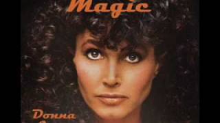 Donna Loren sings &quot;Sedona&quot; (1982)