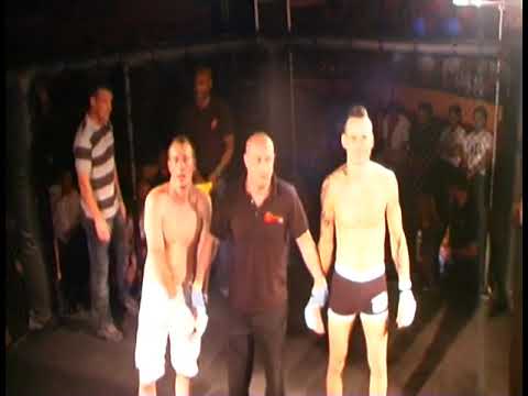 Fast KO from Polish fighter Sebastian Fracyk vs Danny Skaife