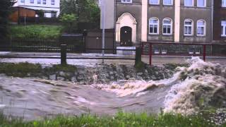 preview picture of video 'Hochwasser in Rodewisch 02.06.2013'