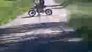 preview picture of video 'Samurai 110cc - Bike Accident - Pirilö ( 240p )'