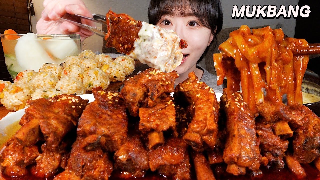 💗화끈하게 매운 대왕갈비찜에 치즈퐁듀 가득..💛 계란주먹밥, 동치미랑 먹방 Giant Spicy Korean Braised Short R