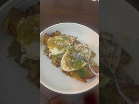 Chilaquiles breakfast for Santana