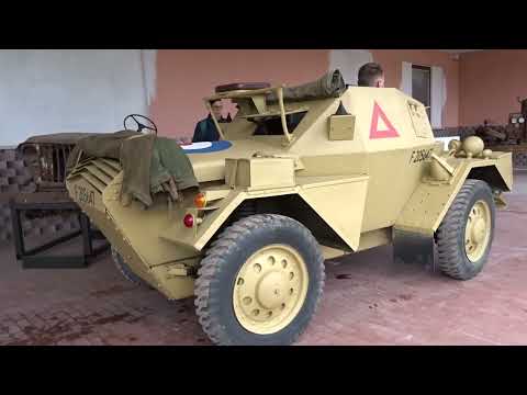 Mezzi militari storici alla Caserma Sante Patussi