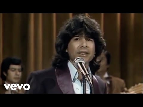 Rigo Tovar - Besando La Cruz (En Vivo)