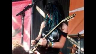 Shake The Ground - Cherri Bomb Live 7/25/12