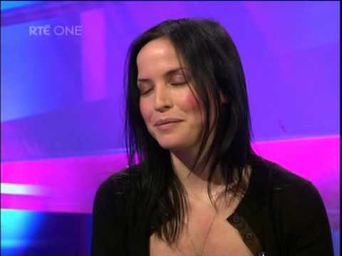The Corrs- Andrea Interview (about being nominated for most attractive woman in britain)