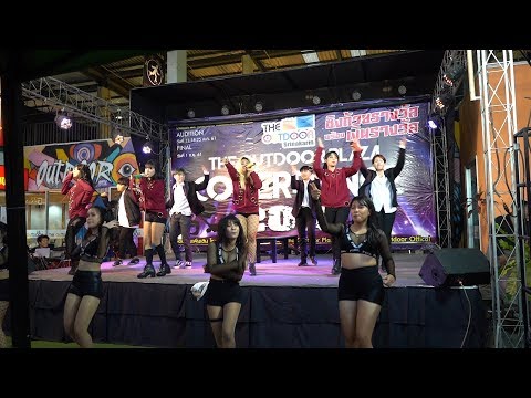 180901 W.I.S cover 2NE1 - HELLO BITCHES & I AM THE BEST & Fire & CLAP YOUR HANDS @ The outdoor Plaza
