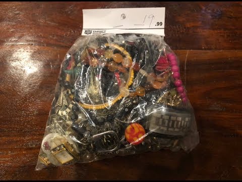 Coinpicker’s Thrift Store Finds #116 (Jewelry Bag Unbagging)