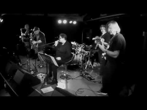 2 Zimmer-Cujé-Bad live im Franzis Wetzlar,  Gone Under / Snarky Puppy Cover Oktober 2024