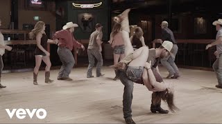 Kevin Fowler - Movin&#39; On