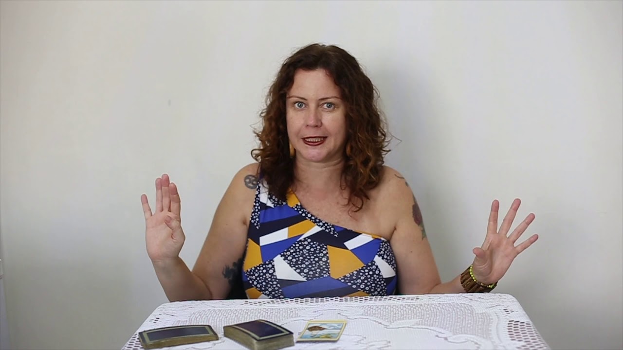 Curso Gratuito de  Taro Arcanos Menores Copas