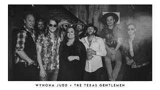 Wynona Judd + The Texas Gentlemen: "Flyin' High" - Luck Mansion Sessions 2017