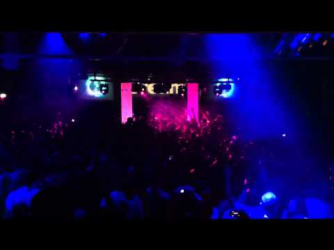 Cream Reunion - End of Jans' set and start of Sebs set